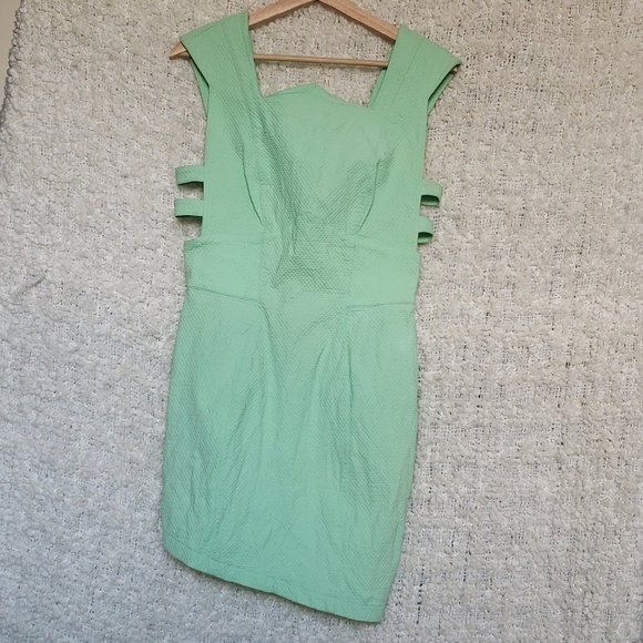 Thierry Mugler Dresses & Skirts - THIERRY Mugler ACTIV light green pique dress size 44
